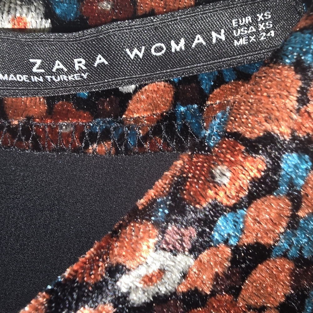 Zara Multicolor Floral Velvet Mini Dress Size: XS - Picture 6 of 7